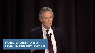 Public Debt and Low Interest Rates