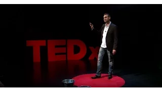 Niemożliwe jest łatwiejsze niż myślisz | Rafael Badziag | TEDxPiotrkowskaStreet