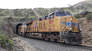 Heavy Trains in the Tehachapi Pass!