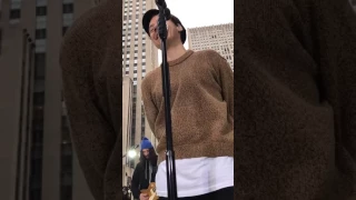 Harry Styles Reaction When Fans Screaming I LOVE YOU