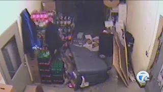 Search for criminal who broke into liquor store on Detroit's east side