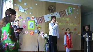 Липівці школа Співають учитель Тетяна Степанівна і дочка Зоряна, 2008