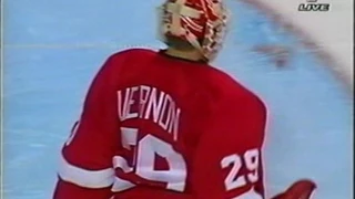 NHL STANLEY CUP FINALS 1997 - Game 1 - Detroit Red Wings @ Philadelphia Flyers - Part 2 - SWEDISH