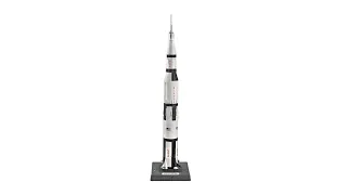 Revell Saturn V (Apollo 11)  🚀 1/144 scale.
