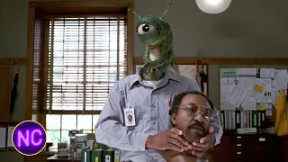 "Everybody who works at a Post Office is an Alien..." | Men In Black II (2002) | Now Comedy