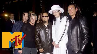 Korn wins MTV Award for 'Best Rock Video' at the VMAS (1999)