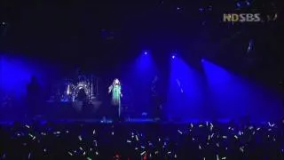 Avril Lavigne - Complicated - Live in Seoul Korea 2003 [HD]