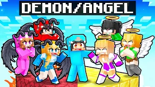 Having A ANGEL/DEMON FAMILY in Minecraft!