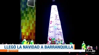 El árbol de Navidad de Barranquilla es el más alto del país. ¿Cuánto mide el de Bogotá?