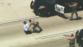 Carjacking suspect surrenders after leading authorities on chase through LA, Orange counties