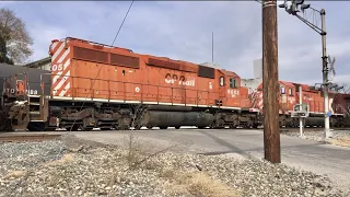 City Bus Stuck At RR Crossing, Cops Called, Broken Down Train Blocks Crossing For Hours, CSX & NS