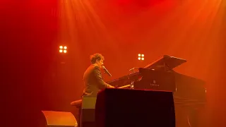 Jamie Cullum piano solo « Photograph/Mind Trick » @ Colisée (Roubaix, live 2022)