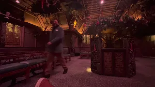 Ropedropping Walt Disney’s Enchanted Tiki Room so Someone Could be There to Wake Up Jose