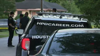 Man shot, killed in East Houston home