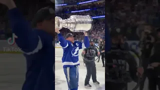 Tampa Bay Lightning Hoists The Stanley Cup For The Second Straight Year
