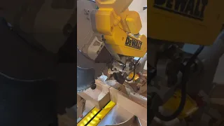 Dewalt DW780 Mitre saw Dangerous Main Problem review!