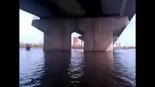 Под Московским мостом в Киеве. Апрель 2016.