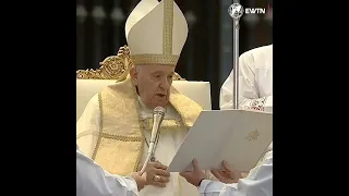 Papa Francesco recita la formula di beatificazione di Giovanni Paolo I