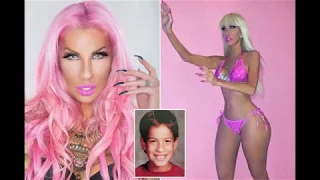 Transexual spends 800 thousand euros to be equal to Barbie