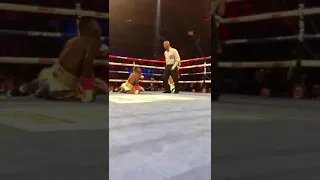 Brutal KO Teofilo López vs Richard Commey