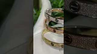 Браслет Cartier 🔥 белое,розголд и золотое 😍 любой вкус ❤️ с 💎 камнями.для заказа в/а +79001125925