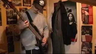 Kyuss bass playing