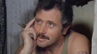 La Carapate (1978) - Faut jamais revenir à la maison sans prévenir bobonne !