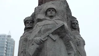 По тонким линиям событий: как в Днепре выглядит памятник Славы