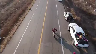 Chavo Salvatierra en plena competencia en la Baja 1000 en México