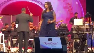 Dhadak Title Track with Symphony Orchestra || Shreya Ghoshal Live In Mumbai 2018