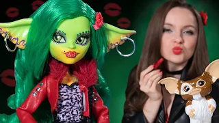 Greta Gremlin MONSTER HIGH Skullector: обзор и распаковка куклы