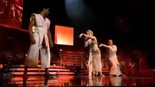 Kylie Minogue - Confide In Me (Live)