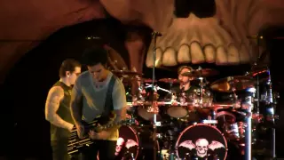 Avenged Sevenfold- "Almost Easy" (720p HD) Live in Las Vegas on October 15, 2011