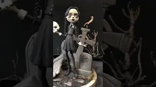 Sculpting Wednesday Addams in Tim Burton Style Diorama