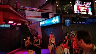 Walking street Паттайа. Таиланд. [Тайки в Паттайя]