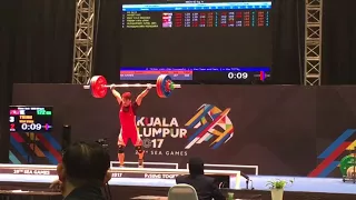 Vietnamese weightlifter Trinh Van Vinh successfully lifts 172kg to win the men's 62kg event