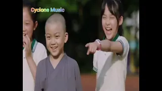 《少林小子》少林小子下山，成為校園高手