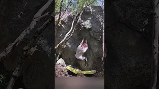 Bouldering i Fullerö Hage Södra