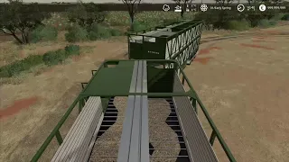 Farming Simulator 19 - Livestock Road Train, Hopping from one Livestock trailer to another.