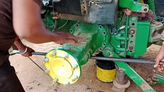 John Deere 5036 D oil seal repairing