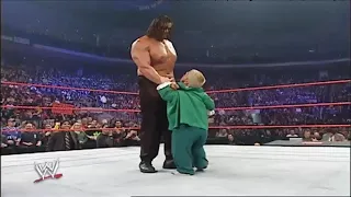 Hulk Hogan Saves Hornswoggle From The Great Khali 720p HD