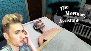 МЕРТВАЯ БАБУШКА ПОКИНУЛА МОРГ! ШОК! (The Mortuary Assistant Prototype)