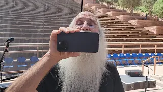 On the Road with Lyle Lovett: Red Rocks Tunnel Tour with Leland Sklar