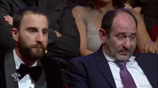 Dani Rovira con Antonio de la Torre y Karra Elejalde en los Goya 2017