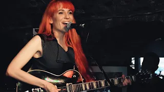 I'm A Believer - MonaLisa Twins (The Monkees Cover)