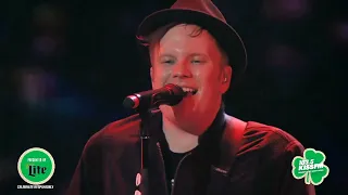 Fall Out Boy - A Little Less Sixteen Candles, A Little More "Touch Me" Live Boys Of Zummer Chicago