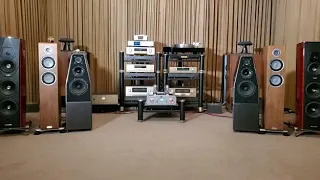 Marten Oscar Trio, Amplificator HiFi Expert, Aurender ACS10, Accuphase DP-720 DAC