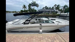 New Trade-In! 2016 Sea Ray Sundeck 290 Outboard For Sale at MarineMax Ft. Myers, FL