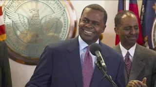 Kasim Reed files campaign finance paperwork for run at mayor