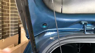 Rattling noise from the trunk SOLVED